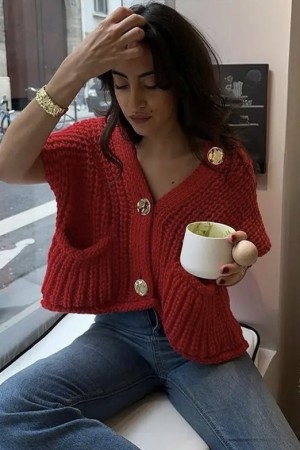 Rouge Knitted Sweater