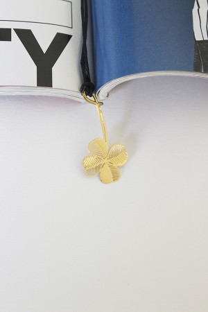 Floral 18k Gold Plated Bookmark