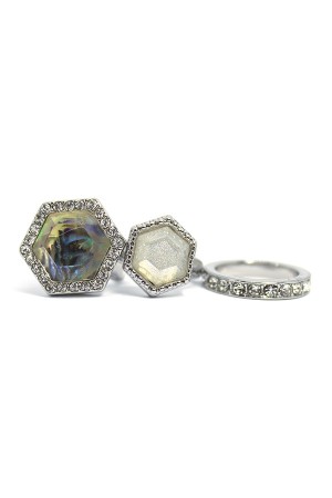 Zelena Geometric Rings